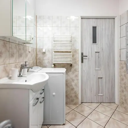 Apartament Diana Pradnik Bialy, 4 Osoby, Free Parking Kraków